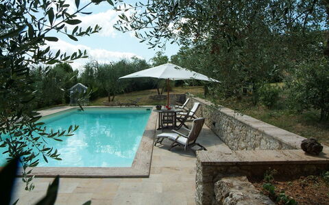 Villa Angelini 14+7: Schwimmbad, Estate, Water Feature, Flagstone, Hazienda, Resort, Garten, Gartenmöbel, Landscaping, Hinterhof