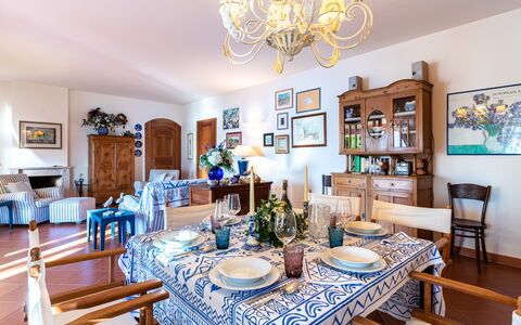 Corazza 6+1: Möbel, Esszimmer, Tabelle, Interior Design, Stuhl, Küche & Esszimmer Tisch, Flooring, Geschirr, Zimmer, Beleuchtung