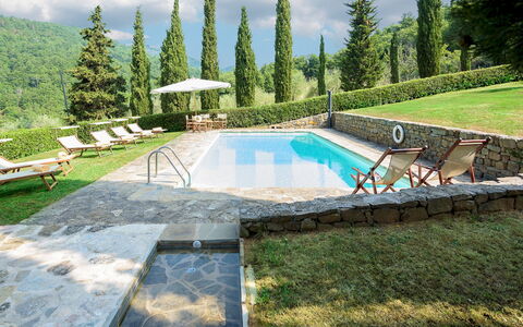 Crognole 6: Schwimmbad, Garten, Landscaping, Flagstone, Freizeit, Eco Hotel, Gartenmöbel, Resort, Immergrün