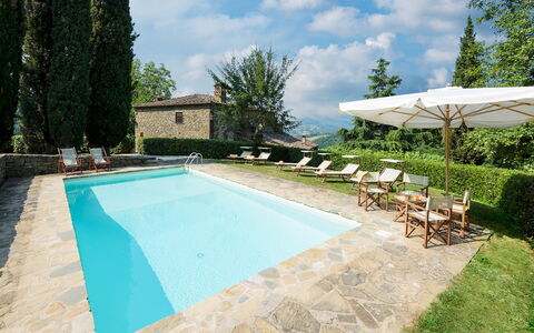 Crognole 6: Schwimmbad, Hazienda, Villa, Eco Hotel, Bauernhaus, Resort, Hinterhof, Water Feature, Fliese, Hof