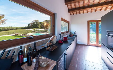 Borgo da Monte 8: Interior Design, Flooring, Küche, Countertop, Zuhause, Möbel, Fussboden, Decke, Zimmer, Holzboden