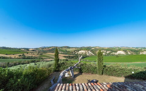 Casale Rosy 6+2: Himmel, Landschaft, Wiese, Horizont, Einfach, Grundstueck, Ländliches Gebiet, Feld, Wiese, Steigung