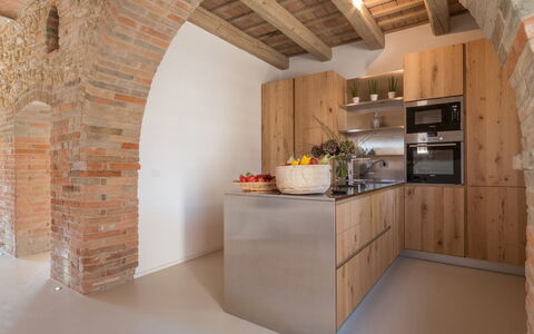 Dimora Montefiore 11: Flooring, Wand, Holz, Möbel, Interior Design, Decke, Fussboden, Küche, Holzboden, Countertop