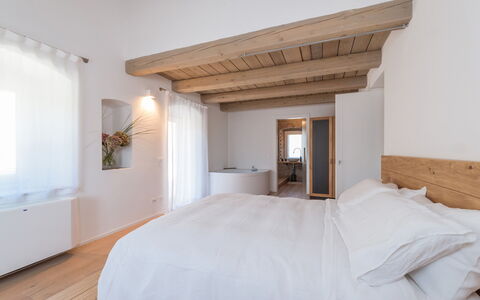 Dimora Montefiore 11: Wand, Schlafzimmer, Interior Design, Holz, Flooring, Bett, Fussboden, Decke, Zuhause, Möbel
