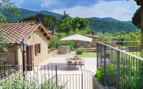 Vinciluna 4: Hütte, Bauernhaus, Gebirge, Gartenmöbel, Estate, Hazienda, Dorf, Landscaping, Garten, Schatten