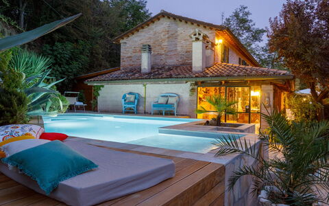 Villa Agave 8: Schwimmbad, Resort, Blumentopf, Gartenmöbel, Eco Hotel, Haus, Möbel, Thermae, Zuhause, Zimmerpflanze