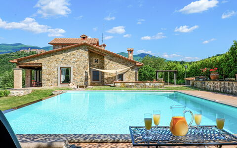 Le Macine 6: Schwimmbad, Resort, Bauernhaus, Eco Hotel, Estate, Villa, Hazienda, Ferienort, Hotel