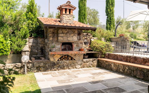 Villa Costanza 6: \Fels, Garten, Flagstone, Backstein, Landscaping, Hinterhof, Schatten, Outdoor Struktur, Terrasse