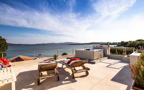 Villa Amar 4: Meer, Resort, Küste, Boot, Ferienort, Schwimmbad, Eco Hotel, Hotel, Strandresort