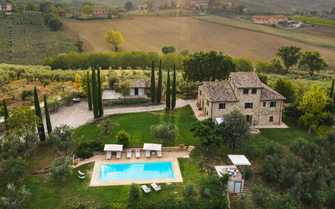 Villa di Morice 14: Haus, Wohngebiet, Zuhause, Estate, Landschaft, Dach, Hütte, Ländliches Gebiet, Grundstueck, Menschliche Siedlung