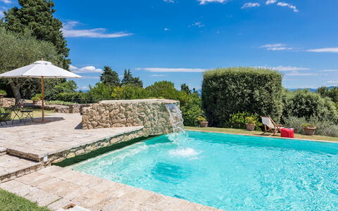 Villa Il Cedro 10+1: Blau, Schwimmbad, Garten, Landscaping, Water Feature, Resort, Schatten, Eco Hotel, Villa