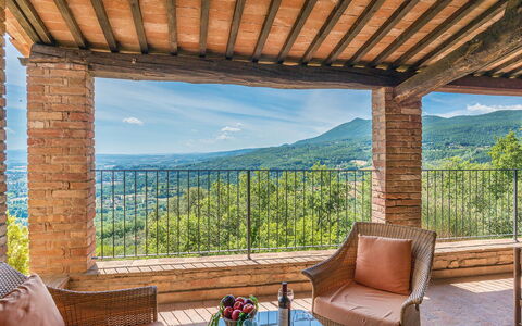 L'Alcova 8+2: Hügel, Gebirge, Bergstation, Senke, Gartenmöbel, Stuhl, Eco Hotel, Grat, Veranda, Holzbeize