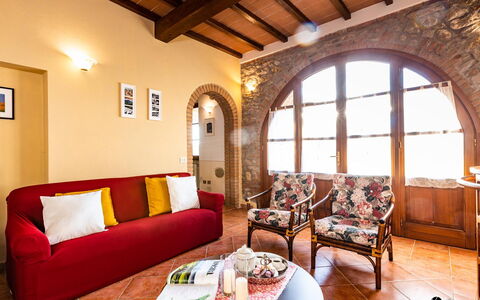 Il Poggiarellino 14: Möbel, Interior Design, Wand, Couch, Flooring, Decke, Zimmer, Fussboden, Zuhause, Wohnzimmer