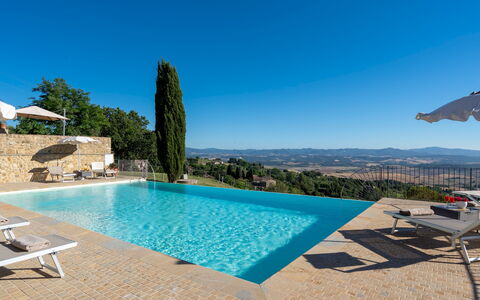 La Vecchia Fonte 15: Blau, Schwimmbad, Ferienort, Resort, Villa, Eco Hotel, Sonnenliege, Gartenmöbel, Hotel
