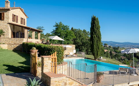 La Vecchia Fonte 15: Schwimmbad, Estate, Villa, Bauernhaus, Hazienda, Resort, Eco Hotel