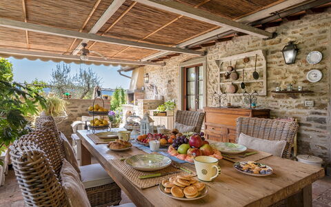 La Capannina 2+2: Möbel, Tabelle, Stuhl, Küche & Esszimmer Tisch, Zuhause, Tisch Im Freien, Blumentopf, Gartenmöbel, Esszimmer, Hütte