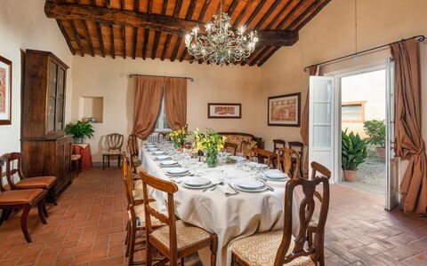 Villa Primo Sole 22: Möbel, Tabelle, Stuhl, Küche & Esszimmer Tisch, Interior Design, Geschirr, Esszimmer, Zuhause, Restaurant, Tischdecke