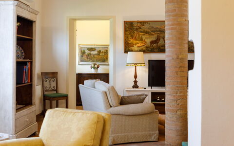 Ca' Pellicciano 8: Möbel, Interior Design, Flooring, Wand, Fussboden, Holz, Wohnzimmer, Zimmer, Zuhause, Bilderrahmen