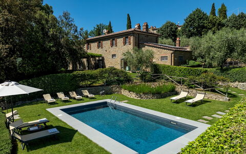 Tenuta Sagherina 8: Schwimmbad, Strauch, Garten, Landscaping, Hinterhof, Estate, Villa, Rasen, Garten, Hof