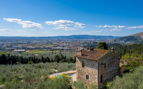 Torre al Poggio 8: Hügel, Landschaft, Ländliches Gebiet, Steigung, Gebirge, Bergstation, Chaparral, Bergdorf, Dorf, Shrubland