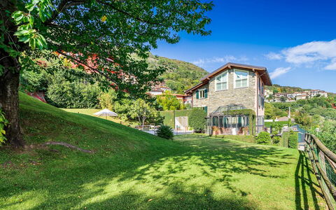 Villa la Dolce 8: Haus, Strauch, Landschaft, Ländliches Gebiet, Zuhause, Bergstation, Hütte, Ground, Frühling