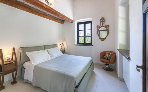 Casa Melograno 11+2: Wand, Interior Design, Möbel, Flooring, Decke, Fussboden, Zuhause, Schlafzimmer, Zimmer, Bett