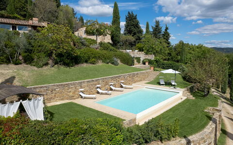 Poggio Novoli 6: Strauch, Landschaft, Zuhause, Estate, Ground, Garten, Landscaping, Bauernhaus, Villa, Schwimmbad