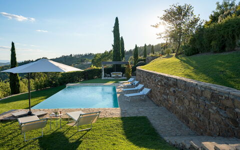 Poggio Novoli 6: Schwimmbad, Garten, Landscaping, Gartenmöbel, Eco Hotel, Resort, Villa, Lärche, Immergrün