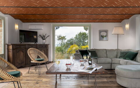 Il Romitoio 12: Möbel, Interior Design, Holz, Tabelle, Flooring, Fussboden, Beleuchtung, Stuhl, Decke, Wohnzimmer