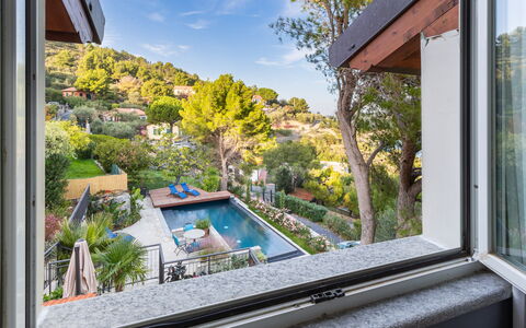 Villa nel Blu 8: Schatten, Balkon, Eco Hotel, Schwimmbad, Landscaping, Villa, Hinterhof