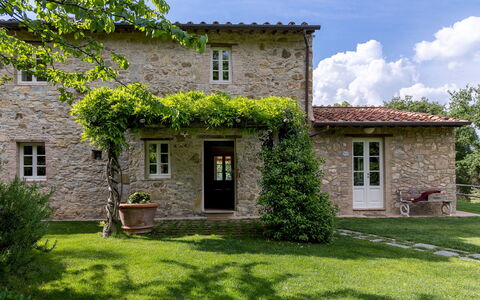 Anticiana 8: Haus, Hütte, Strauch, Tür, Zuhause, Bauernhaus, Garten, Estate, Rasen