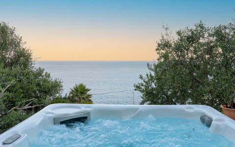Villa Soleluna 7+1: Meer, Armatur, Ozean, Resort, Küste, Jacuzzi, Tropen, Eco Hotel, Schwimmbad