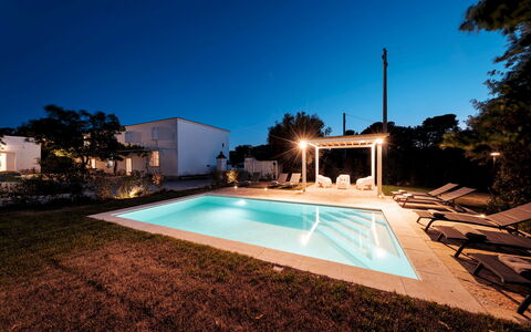 Masseria Profilo 8: Schwimmbad, Resort, Wohngebiet, Verbundwerkstoff, Estate, Eco Hotel, Schatten, Freizeit, Hazienda, Gartenmöbel