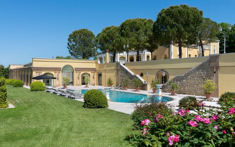 Tenuta Bagni De'Consoli 24: Die Architektur, Hof, Estate, Hazienda, Villa, Garten, Schwimmbad, Villa, Landscaping, Garten