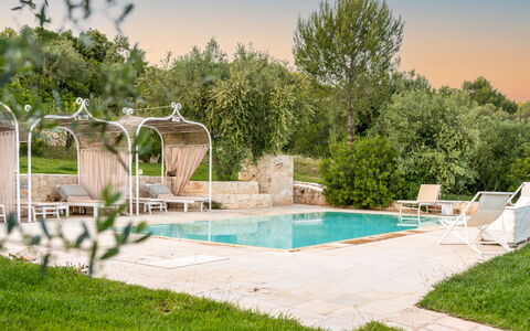 Pigreco 6+2: Schwimmbad, Möbel, Gartenmöbel, Garten, Stuhl, Estate, Resort, Hinterhof, Landscaping, Garten