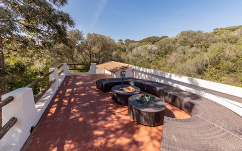 Casa Valentina 6: Geländer, Eco Hotel, Balkon, Treppe, Gartenmöbel, Resort, Villa