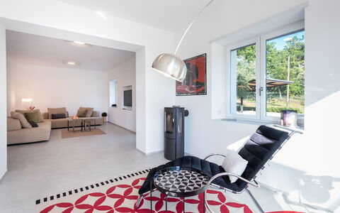 Villa Petrillo 6: Möbel, Interior Design, Flooring, Fussboden, Wand, Decke, Holz, Zimmer, Beleuchtung, Wohnzimmer