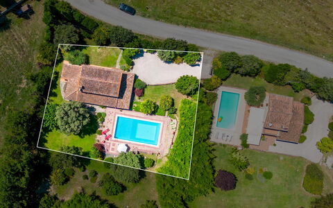 Dimora Alessandra 4: Schwimmbad, Wohngebiet, Haus, Resort, Estate, Zuhause, Bauernhaus, Hazienda, Garten, Hütte
