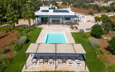 Villa i Chiani 8: Schwimmbad, Resort, Wohngebiet, Estate, Eco Hotel, Landscaping, Villa, Schatten, Hazienda, Design