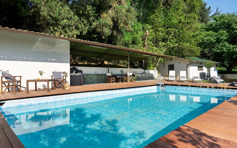 Villa Manganelli 12: Schwimmbad, Gartenmöbel, Resort, Schatten, Freizeit, Sonnenliege, Eco Hotel, Hotel, Deck, Läge