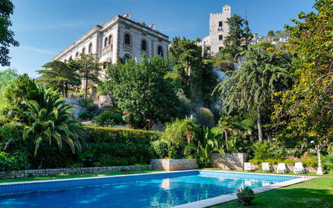Torre Grimaldi 2+2: Vegetation, Estate, Garten, Villa, Hazienda, Villa, Landscaping, Palast, Eco Hotel