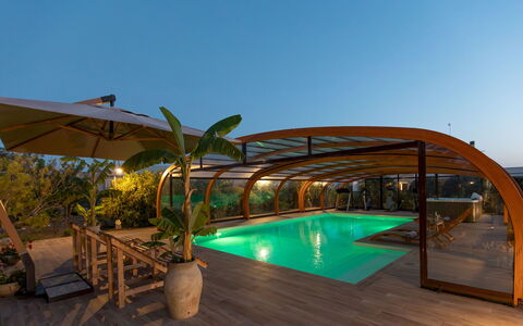 Villa i Mori 4: Holz, Resort, Schwimmbad, Eco Hotel, Blumentopf, Schatten, Freizeit, Outdoor Struktur, Gartenmöbel, Holzbeize