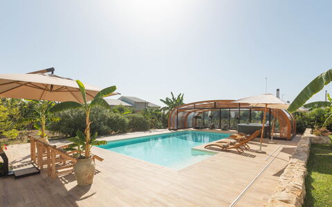 Villa i Mori 4: Resort, Schwimmbad, Eco Hotel, Schatten, Regenschirm, Freizeit, Landscaping, Estate, Outdoor Struktur, Garten