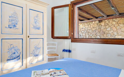 Casa Maestrale 6: Holz, Fussboden, Interior Design, Flooring, Möbel, Schlafzimmer, Zimmer, Holzbeize, Linens, Bett