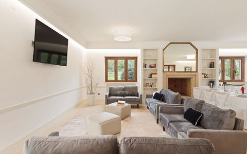 Tenuta Esdra 20: Möbel, Interior Design, Wand, Flooring, Couch, Fussboden, Decke, Holz, Wohnzimmer, Zimmer