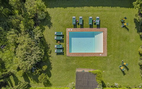 La Mandolata 12: Schwimmbad, Garten, Rasen, Landscaping, Plantage, Estate, Park, Garten, Resort, Eco Hotel
