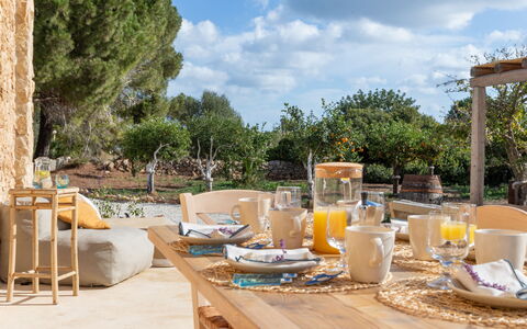 Palmento San Lorenzo 6: Möbel, Tabelle, Gartenmöbel, Stuhl, Tisch Im Freien, Küche & Esszimmer Tisch, Schatten, Terrasse, Garten, Blumentopf