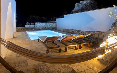 Villa Floria 4: Resort, Schwimmbad, Hotel, Villa, Eco Hotel