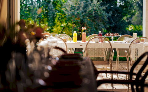 Opuntia Trulli e Lamie 10: Möbel, Tabelle, Stuhl, Tisch Im Freien, Gartenmöbel, Restaurant, Tischdecke, Küche & Esszimmer Tisch, Garten, Servierware