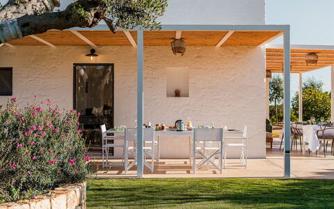 Borgo Dell'Agrumeto 8: Möbel, Gartenmöbel, Stuhl, Tabelle, Tisch Im Freien, Küche & Esszimmer Tisch, Schatten, Veranda, Terrasse, Outdoor Struktur
